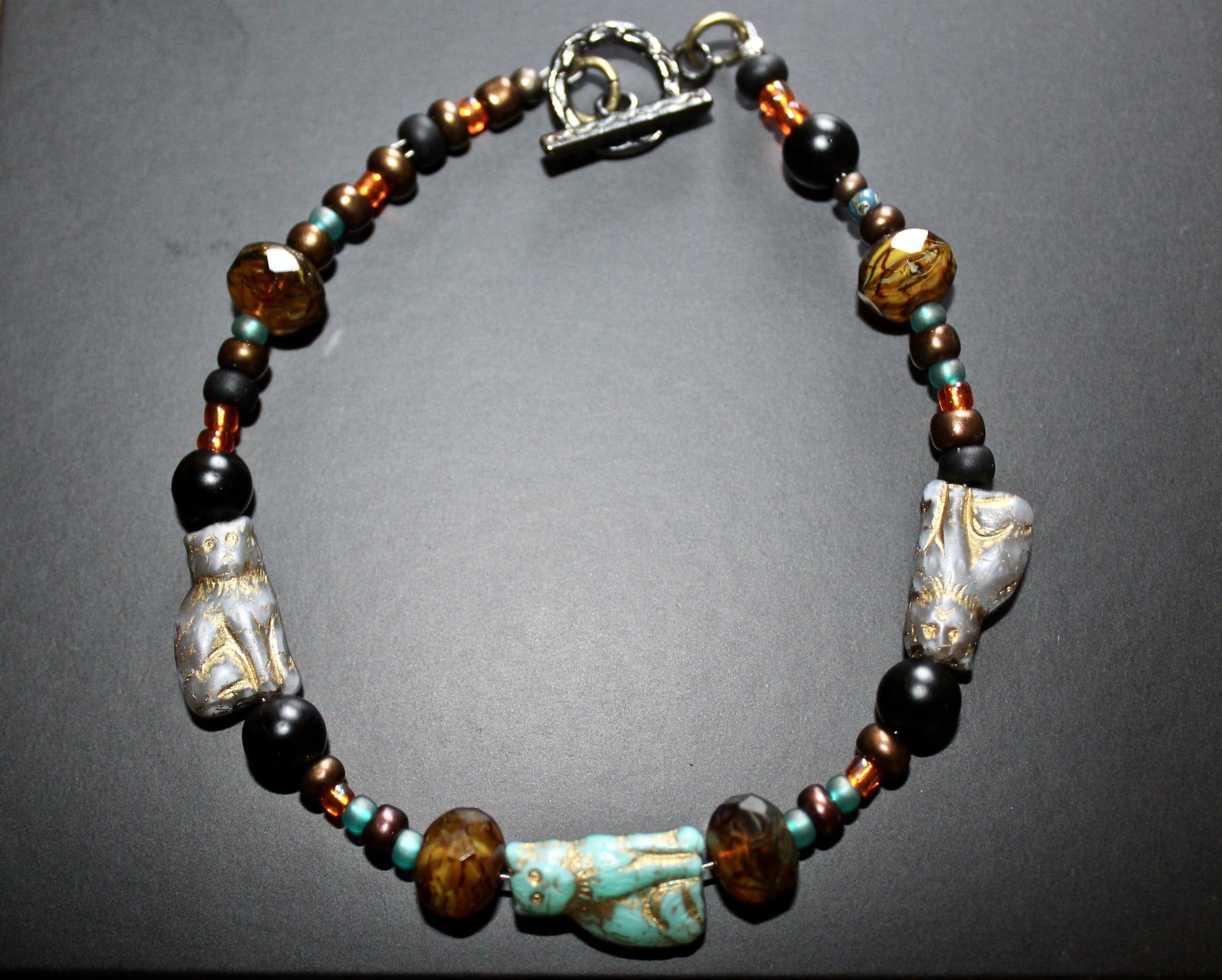 Cat About Town - Cat Noir CC